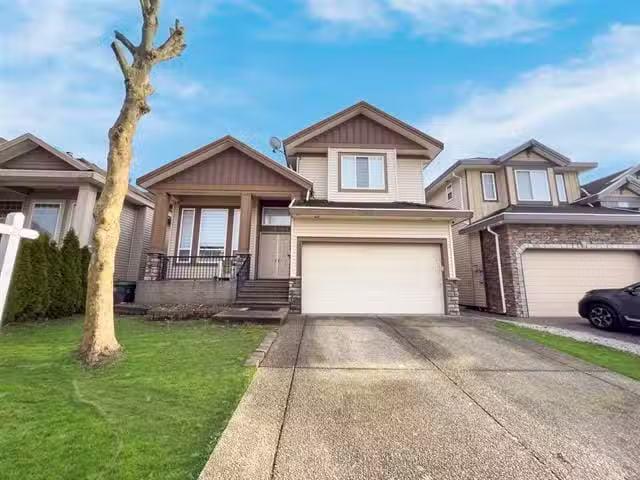 House for sale in Surrey, Surrey, 12458 74 Avenue, 263101685