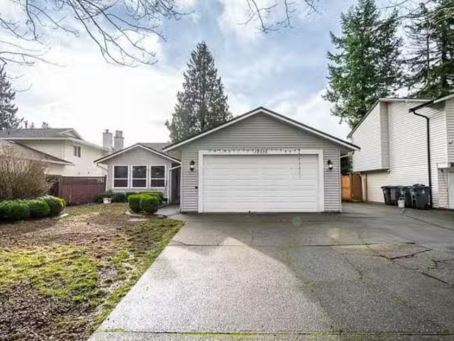 House for sale in Surrey, Surrey, 13032 61 Avenue, 263114661
