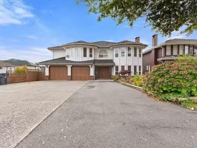 House for sale in Surrey, Surrey, 13398 89 Avenue, 263098852