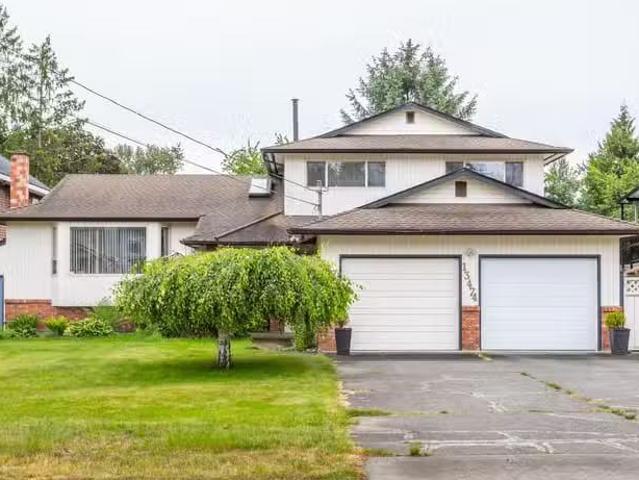 House for sale in Surrey, Surrey, 13474 67 Avenue, 263148395
