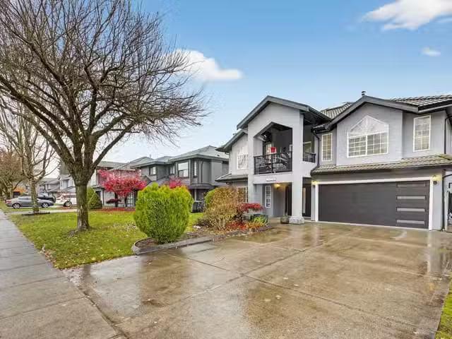 House for sale in Surrey, Surrey, 13745 58a Avenue, 263154724