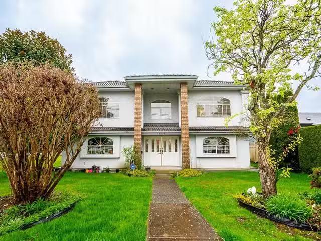 House for sale in Surrey, Surrey, 13798 92 Avenue, 263134059