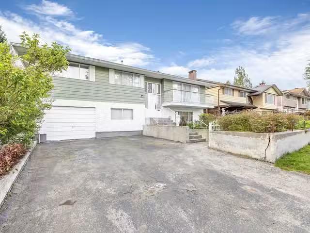House for sale in Surrey, Surrey, 13886 78 Avenue, 263135093