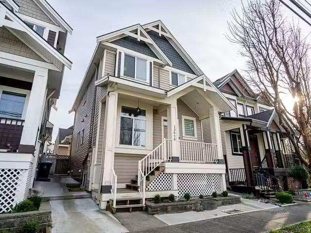 House for sale in Surrey, Surrey, 13916 60 Avenue, 263125113