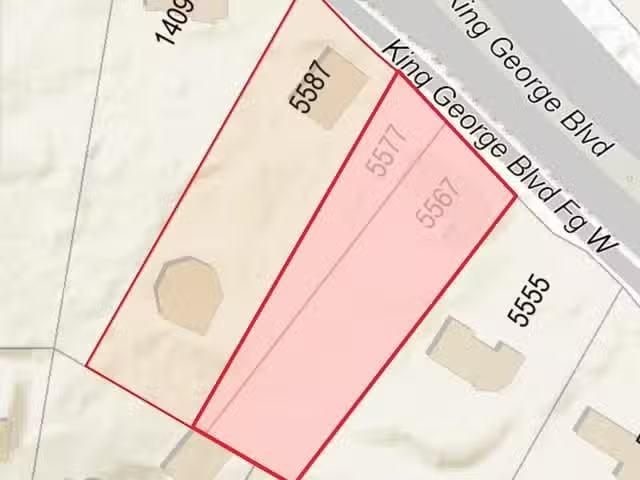 House for sale in Surrey, Surrey, 5567 5577 King George Boule.