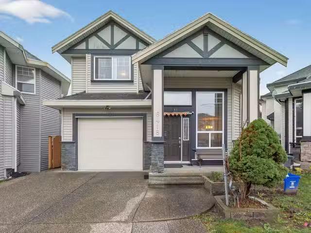 House for sale in Surrey, Surrey, 6418 137a Street, 263147561
