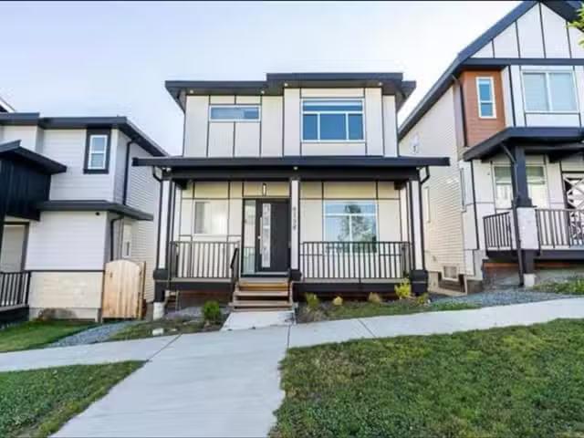 House for sale in Surrey, Surrey, 6258 147b Street, 263139689
