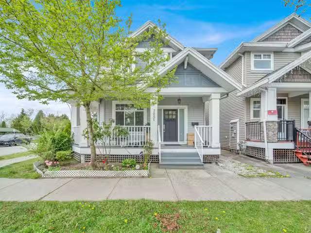 House for sale in Surrey, Surrey, 7051 144b Street, 263146281