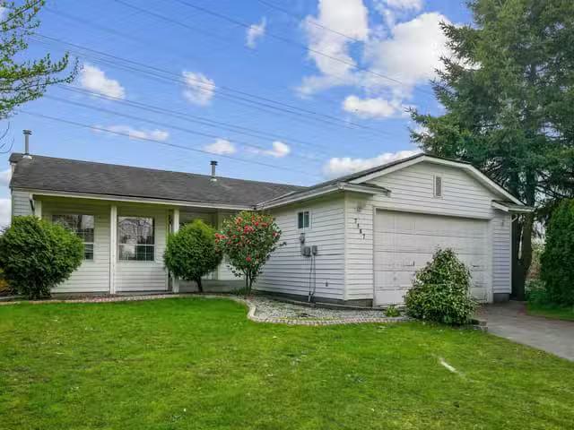 House for sale in Surrey, Surrey, 7387 123 Street, 263148614