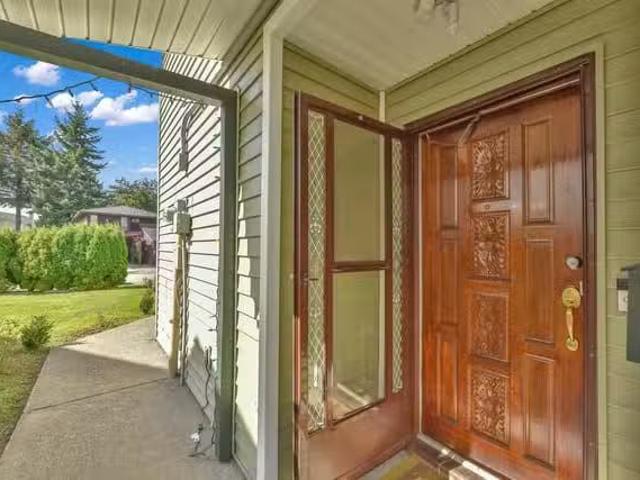 House for sale in Surrey, Surrey, 7390 129 Street, 263098303