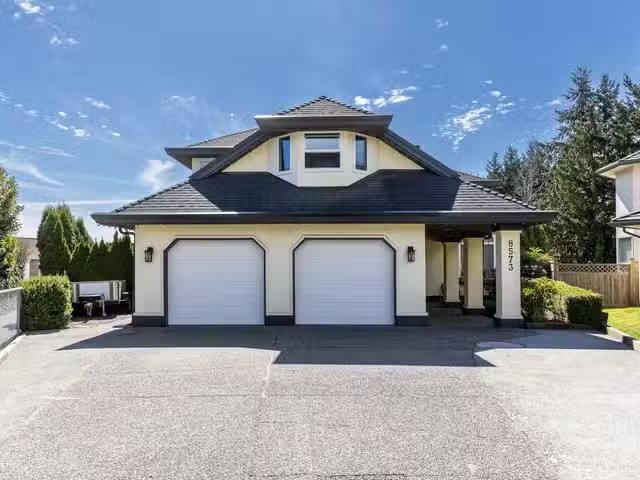 House for sale in Surrey, Surrey, 8573 142 Street, 263128604