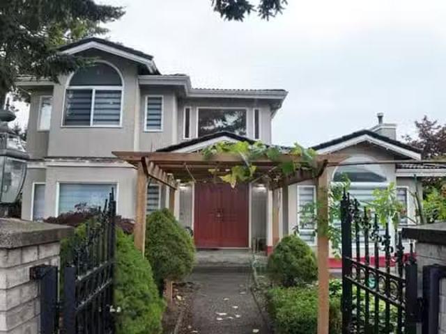House for sale in Surrey, Surrey, 8222 144 Street, 263083493