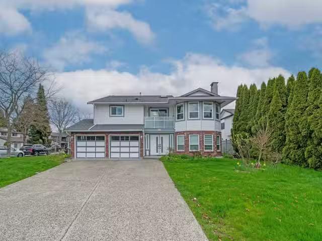 House for sale in Surrey, Surrey, 9482 153 Street, 263129539