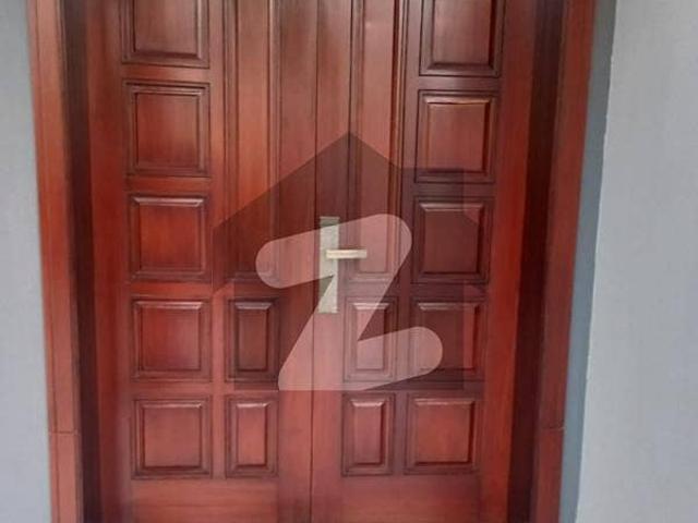 Kanal House With 2 Large Size Bedrooms With Attached Bathrooms, Drawing, Dining, Kitchen, Store Room On Ground Floor 2 Large Size Bedrooms On First Floor, Lounge Proper Servant Quarter With 2 Bedrooms, Kitchen N Lounge On Back Of First Floor With Seperate Entrance An Other Servant Room On Ground Floor