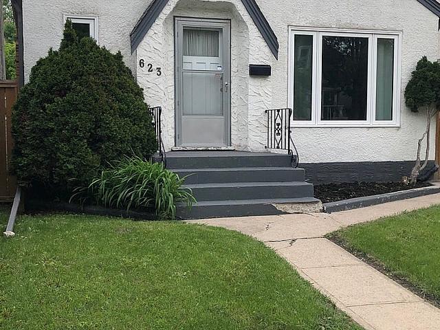 House For Sale Minto Area