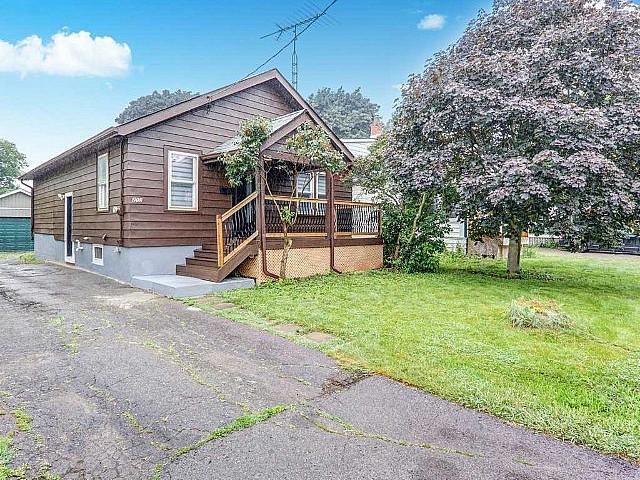 House For Sale Near Burk St/king St. W