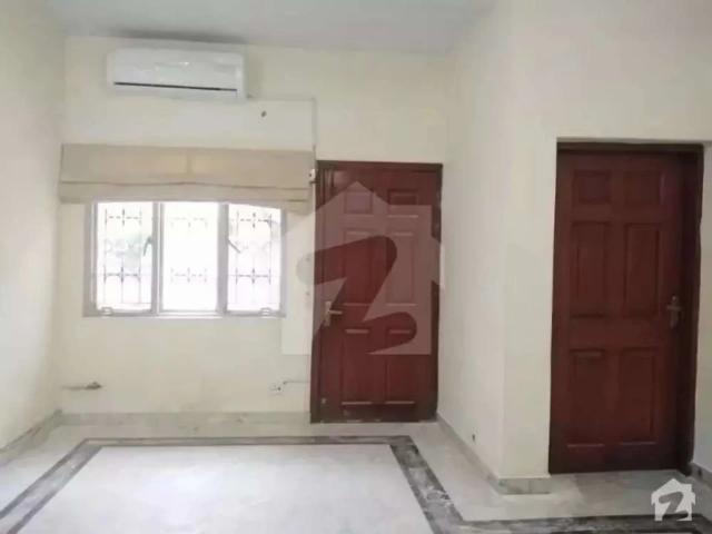 House for sale on main in I 8/2 Islamabad I 8 ID 38080