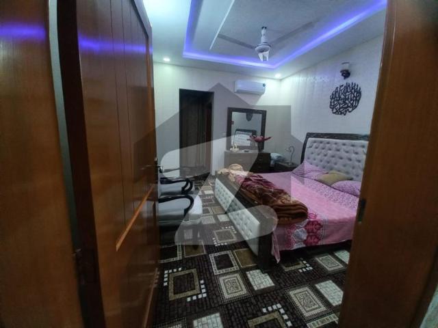House for sale sector e 11 2 size 6 marla resenable price e 11