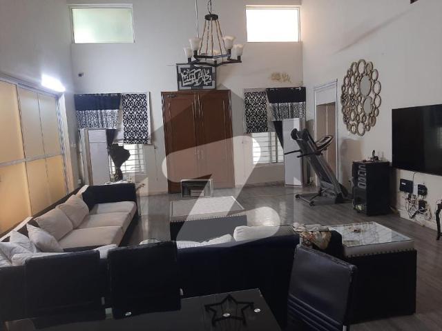 House for sale sector f 10 size 666 square yards top location f 10