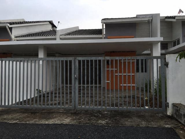 HOUSE FOR SALE SINGLE STOREY Tamu Hill Seksyen 4