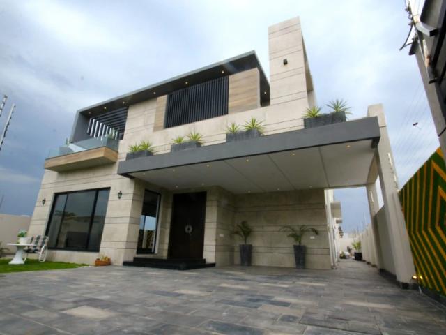 House For Sale Situated In Dha Defence Lahore DHA PHASE 5 ID 71135