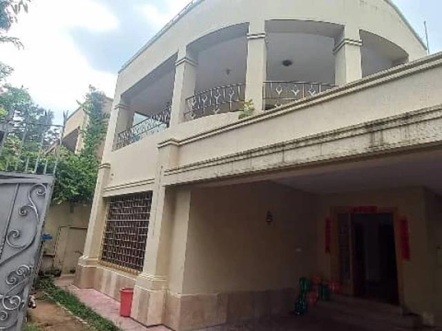 House For sale Situated In F 8/3 Islamabad F 8 ID 89102