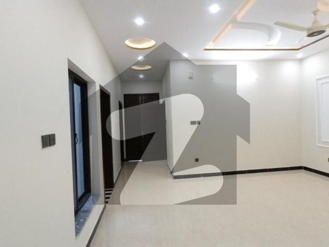 House For Sale Situated In G 15/1