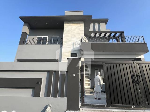 House For Sale Size 36*75. 10 Marla
