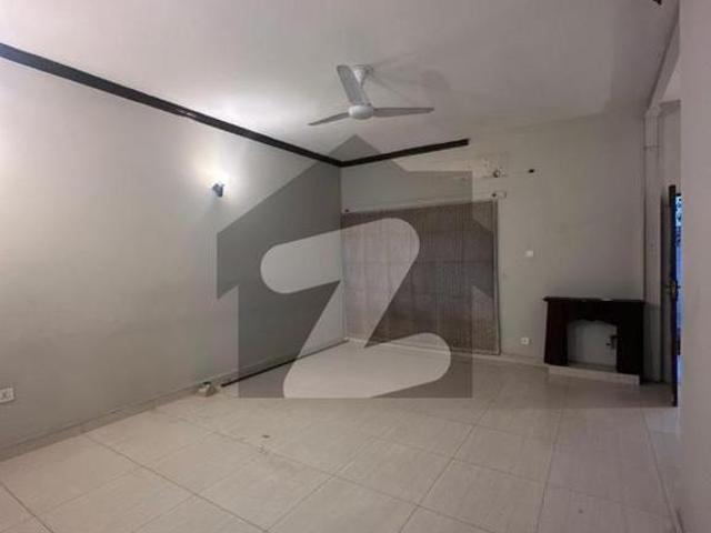 House For Sale Size 40*120 533 Sq/yds Margalla Facing Old House F 6