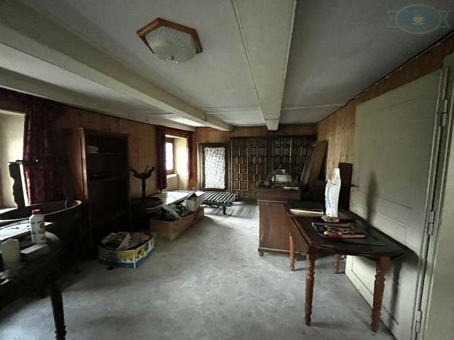 House for refurbishment with 8 rooms on sale in Alle 100 m² | dreamo. Ch