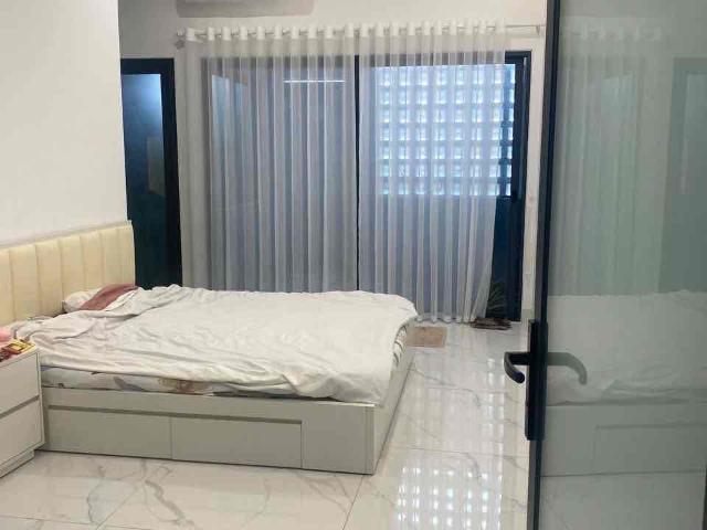 HOUSE FOR RENT