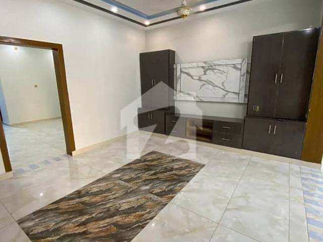 House For Rent 6 Marla 2 Portion Ground & Basement