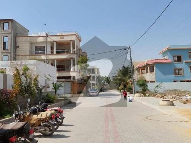 House For Rent 120 Sq yd, 8 BED DD, Ground+2, Brand New, Vip LOCATION Capital Society Scheme 33