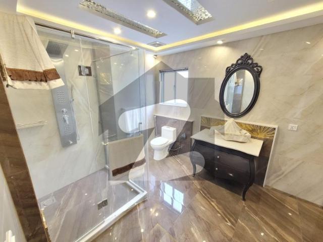 House for rent 1 kanal DHA Phase 6