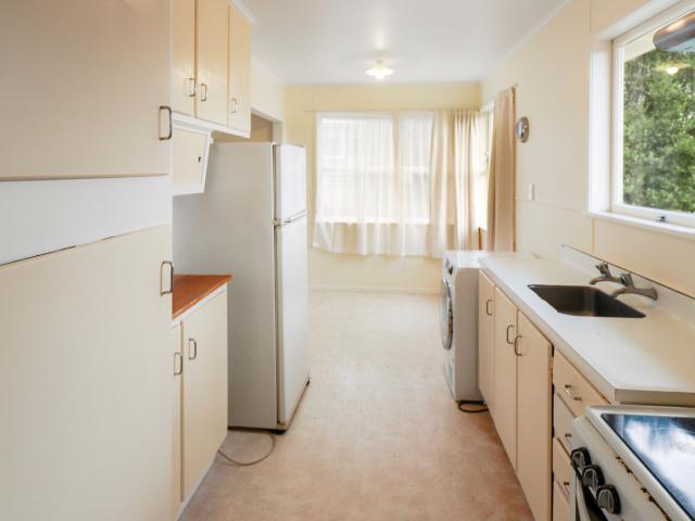 House for Rent 3 bedroom home in Manurewa!