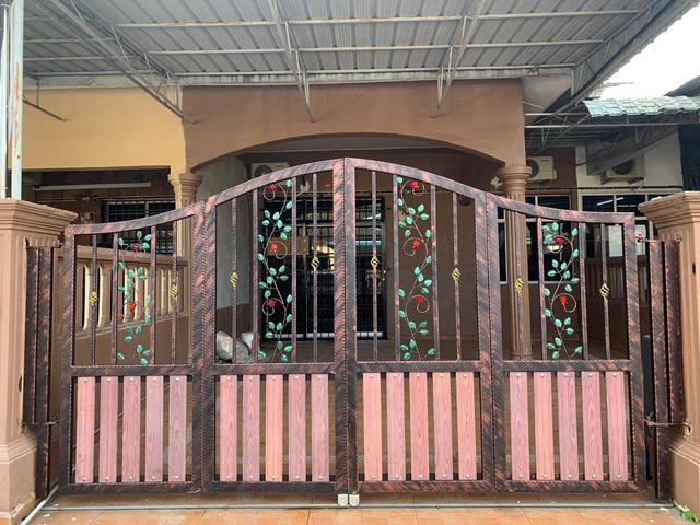 HOUSE FOR RENT Taman Wawasan Mersing