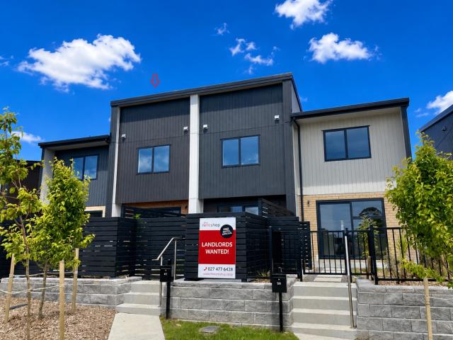 house for rent at 41 selo street glen eden auckland rbpr085002, new zealand