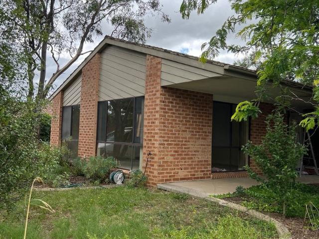 house for rent at 4/93 Morrison Street, Kambah ACT 2902, Australia