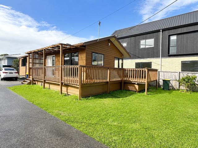 house for rent at 13a karamu street te atatu peninsula auckland rbpr025833, new zealand