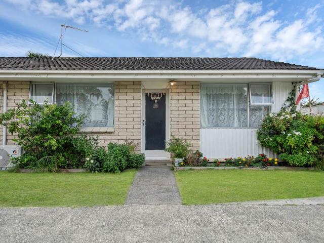 house for rent at 13a huia road papatoetoe auckland rbpr086329, new zealand