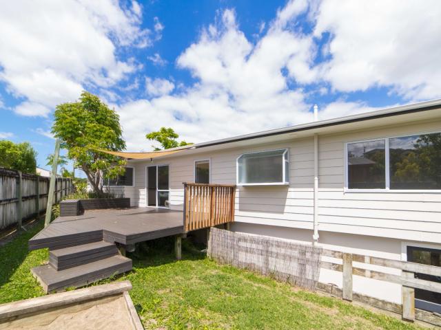 house for rent at 11 worthington place west harbour auckland rbpr083157, new zealand