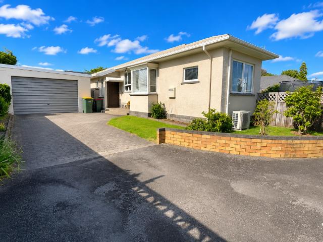 house for rent at 17c huatoki street vogeltown new plymouth rbpr083820, new zealand