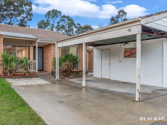 house for rent at 18/24 Beazley Crescent, Calwell ACT 2905, Australia
