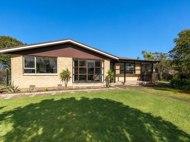 house for rent at 25 ngahue crescent carters beach buller rbpr012397, new zealand