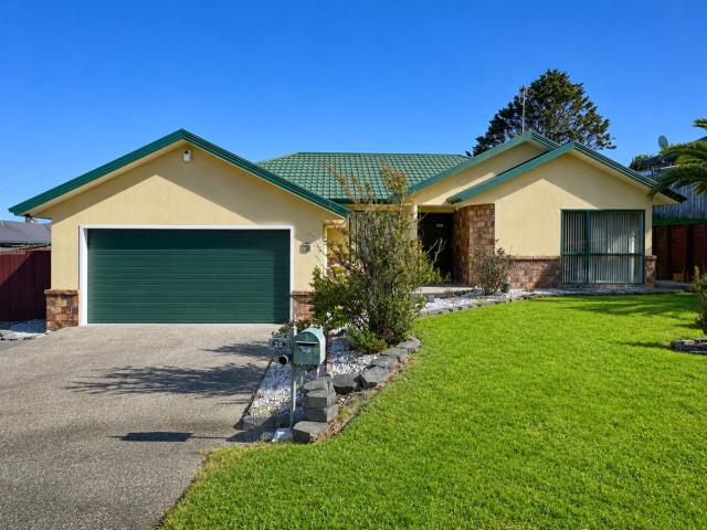 house for rent at 28 piper place goodwood heights auckland rbpr086413, new zealand