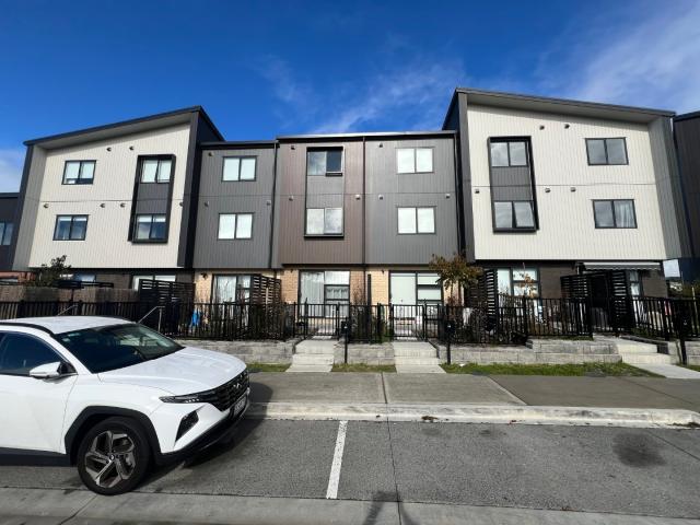 house for rent at 35 jabuka street glen eden auckland rbpr085220, new zealand