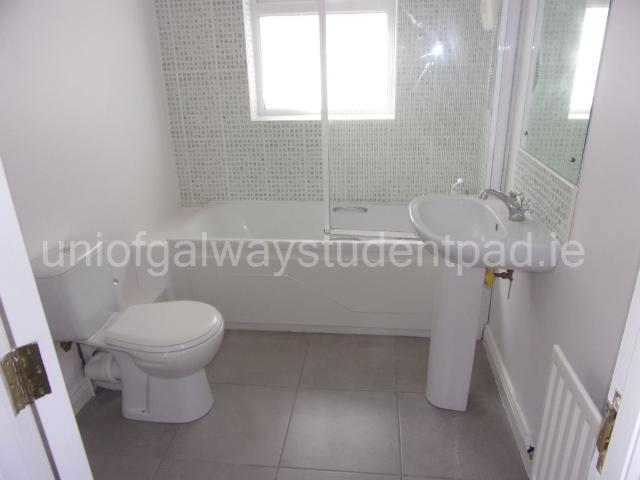 house for rent at an logan, kingston, knocknacarra, galway