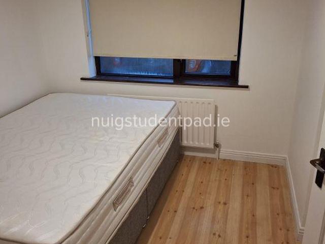 house for rent at ballybrit heights, ballybrit