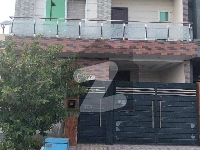 House For Rent B Block Hot Location