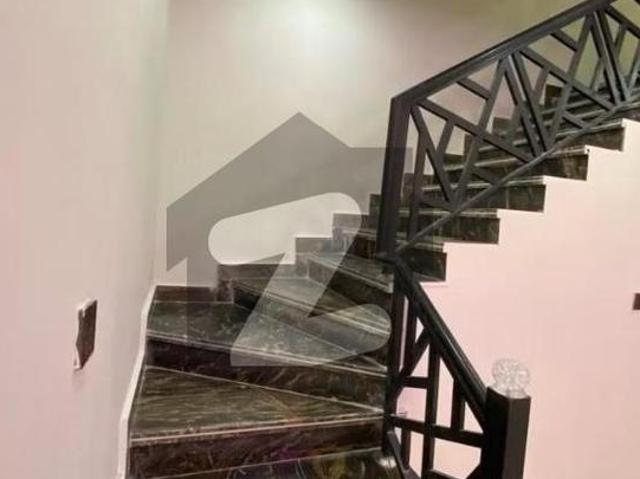 House For rent B 17